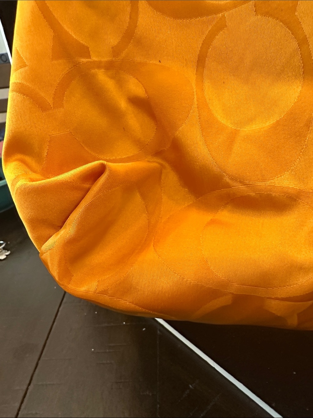 Coach #363 Getaway large packable Yellow Signature Tote with Matching Pouch - Picture 8 of 9